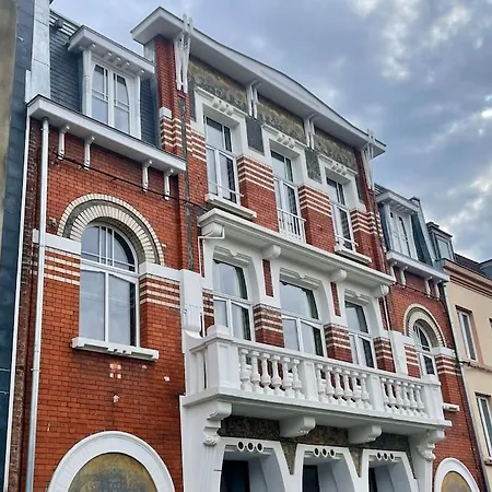 Daire Sejour Art Nouveau Au Coeur De Wazemmes